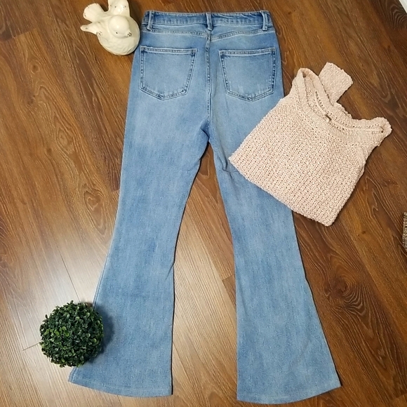 AFRM Brand SUPER HIGH RISE Distressed Bell-Bottom Jeans, Size 28 ~ EUC - Picture 4 of 9